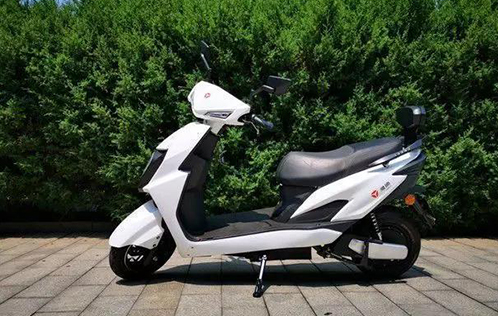 都說電動(dòng)車鋰電池好，為什么沒有完全替代鉛酸電池？